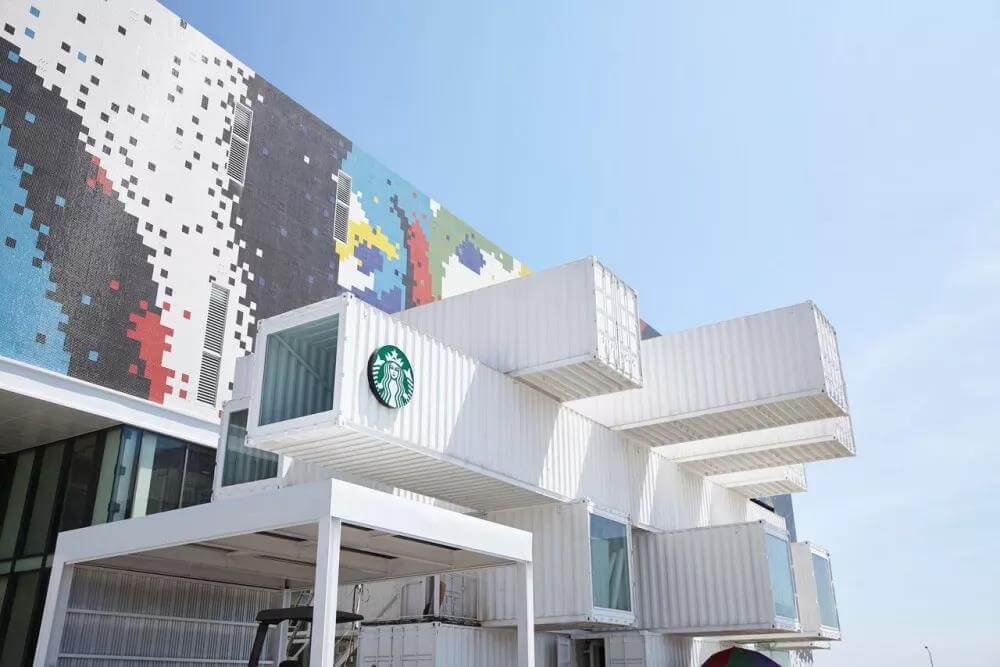 广东由隈研吾设计，星巴克在台湾的首家集装箱门店！