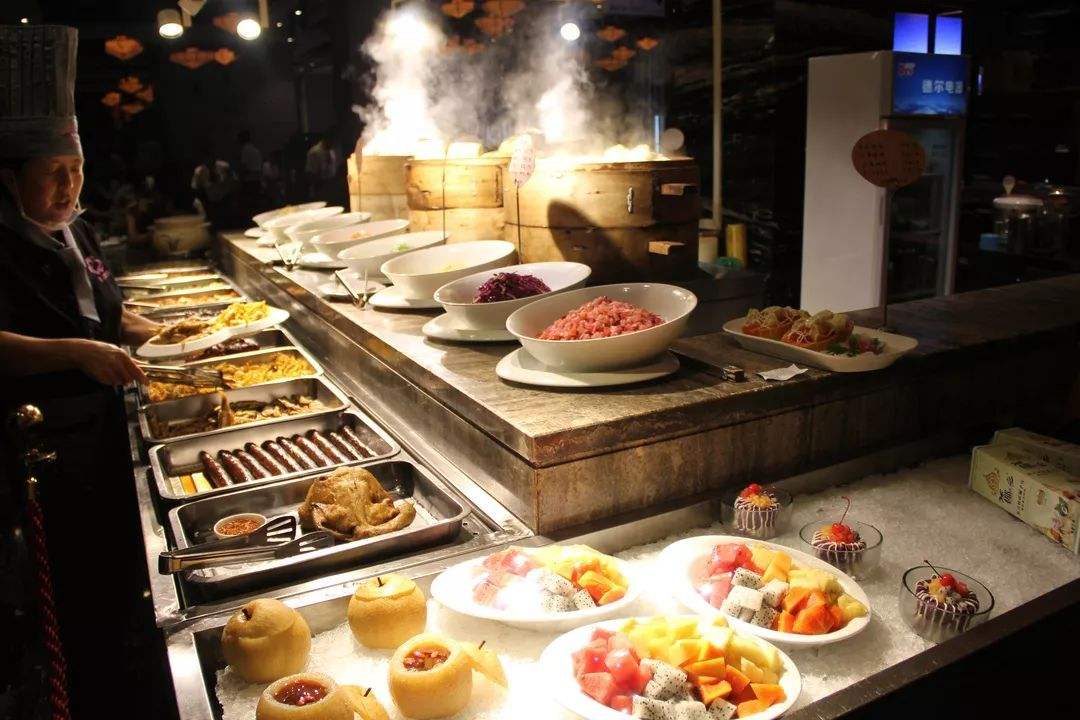 广东如何在餐饮空间设计中，打造一个开放式厨房？